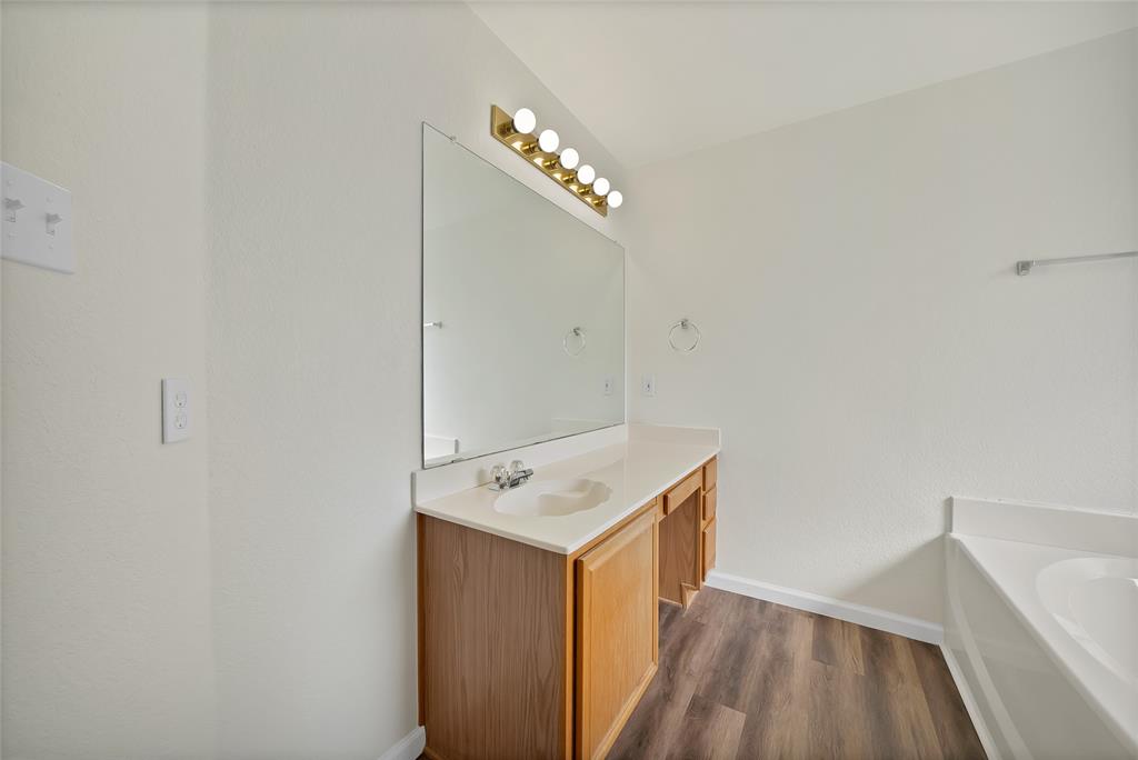 Moffitt Creek Estates - Residential