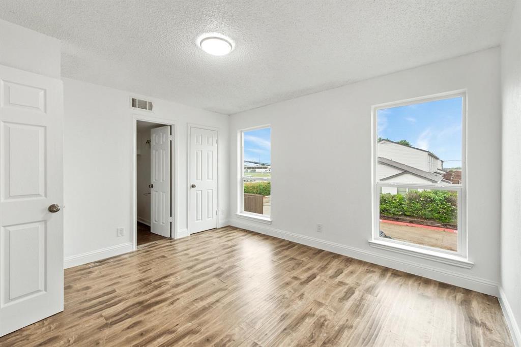 9524 Military Parkway 8002