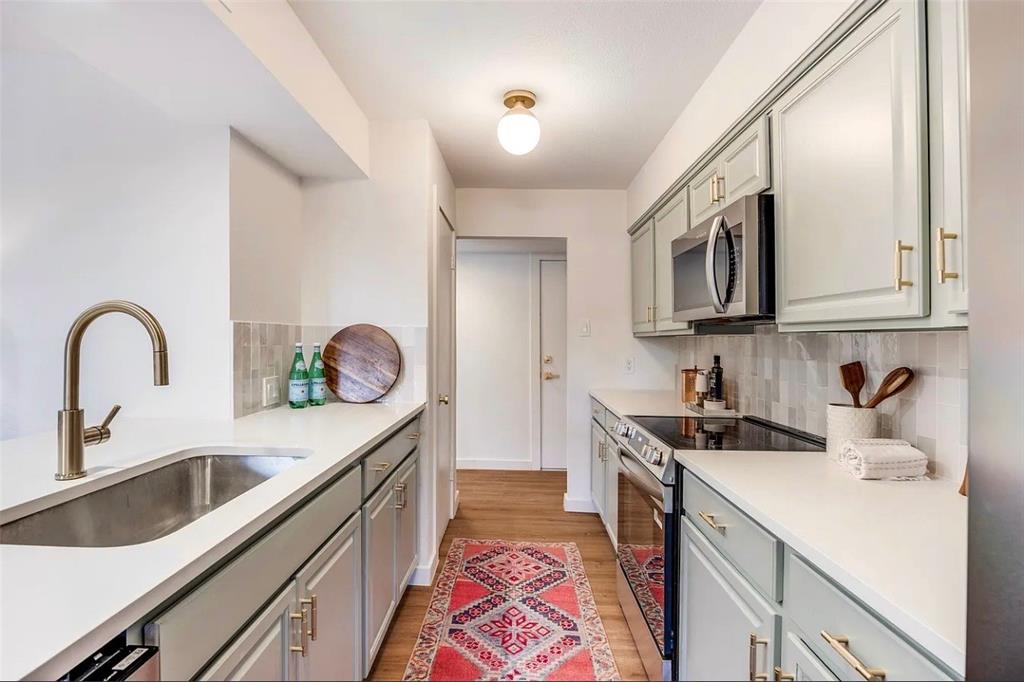 Danbury Condos - Residential