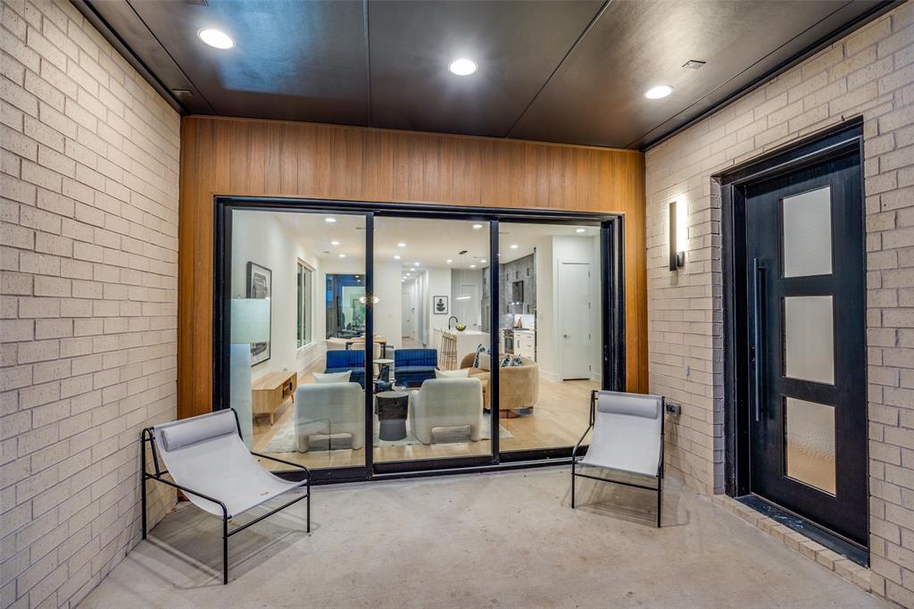 NTERURBAN HILLS - Residential
