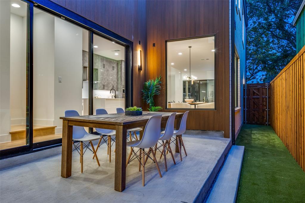 NTERURBAN HILLS - Residential