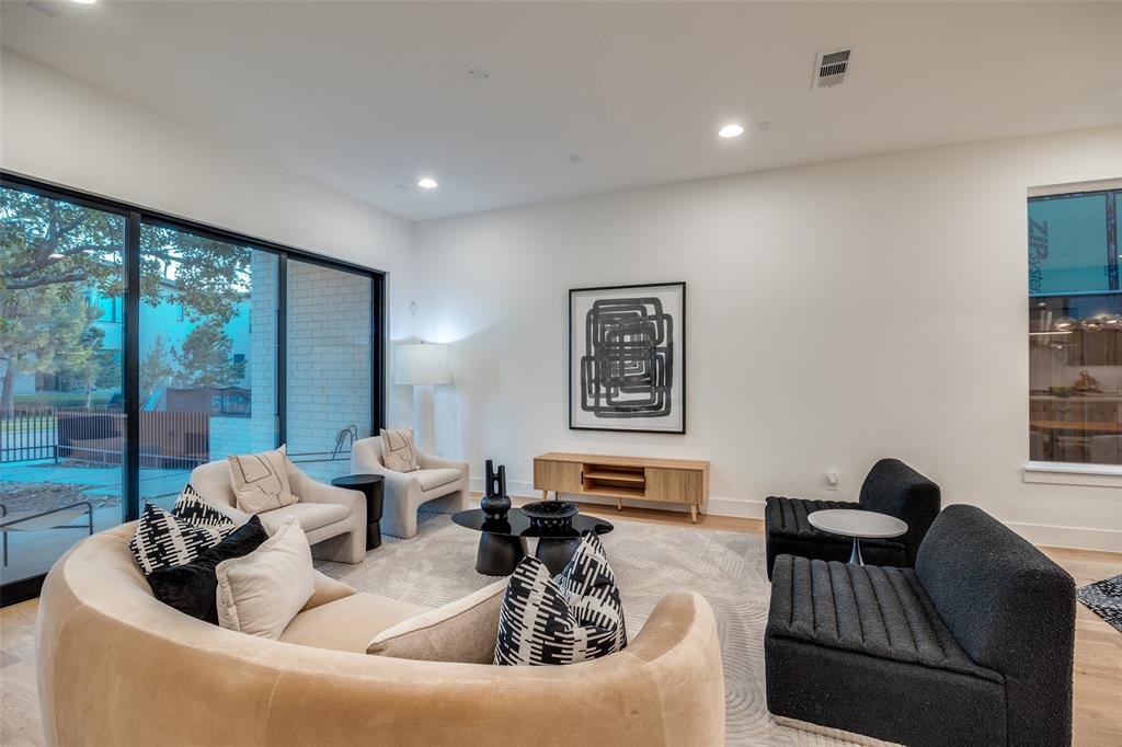 NTERURBAN HILLS - Residential