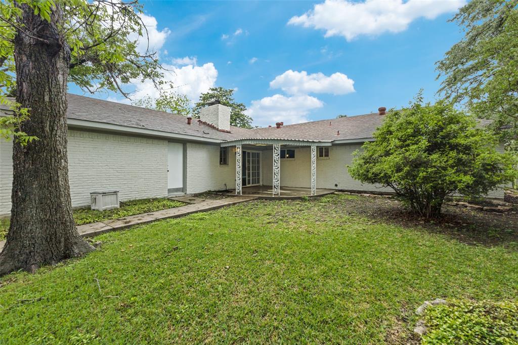 Braeburn Club 01 - Residential
