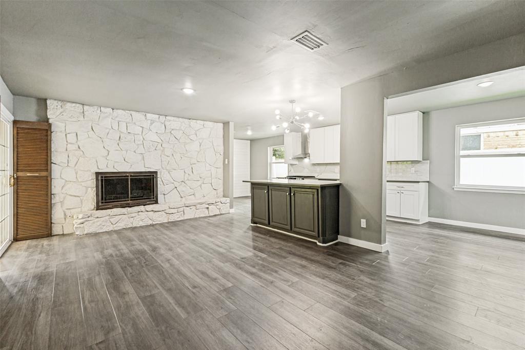 Braeburn Club 01 - Residential