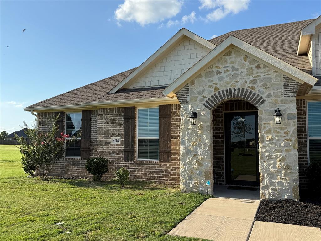 304 Olde Knoll Place