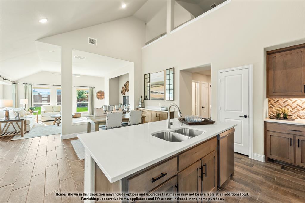 104 Saddlewood Trail