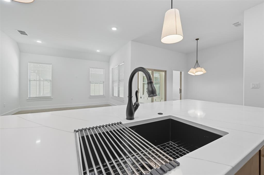 The Residences of Cardinal Woods - Residential Lease