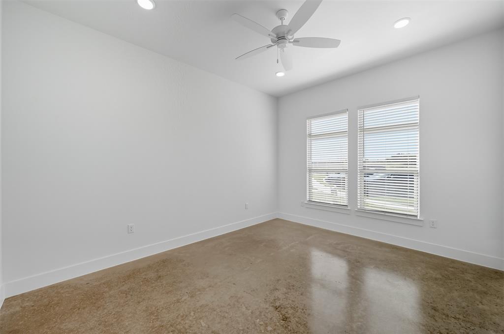 The Residences of Cardinal Woods - Residential Lease