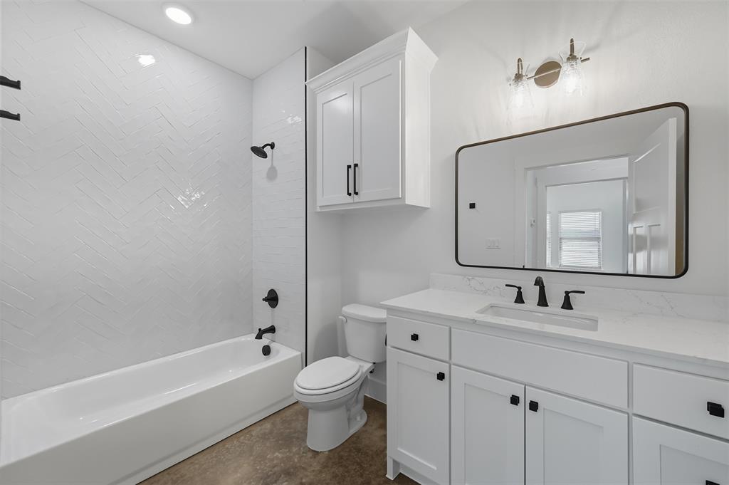 The Residences of Cardinal Woods - Residential Lease