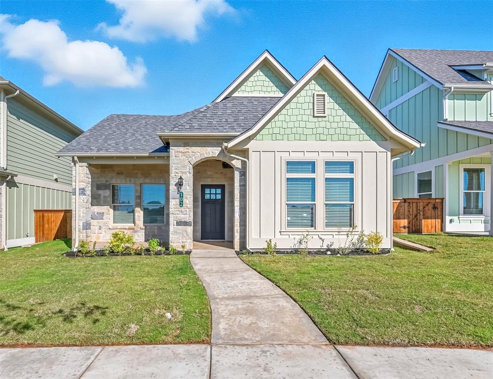 The Residences of Cardinal Woods - Residential Lease