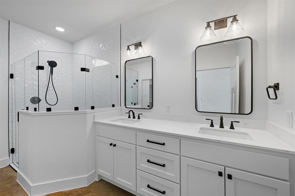 The Residences of Cardinal Woods - Residential Lease