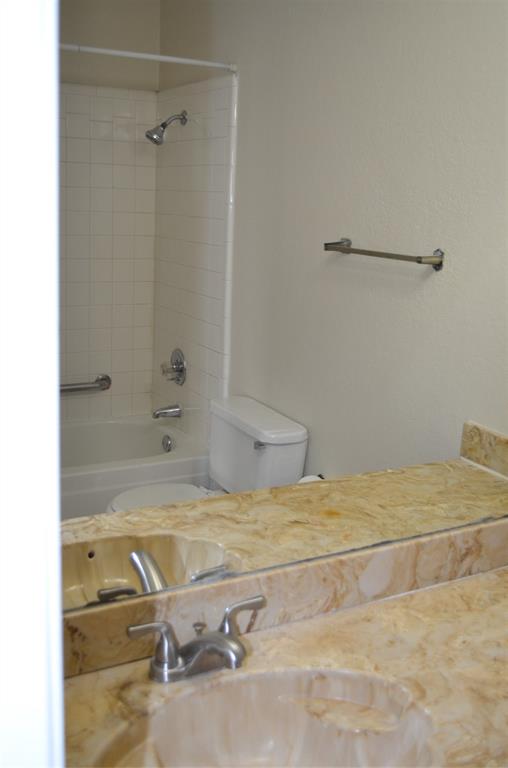 Oak Country Add - Residential Lease