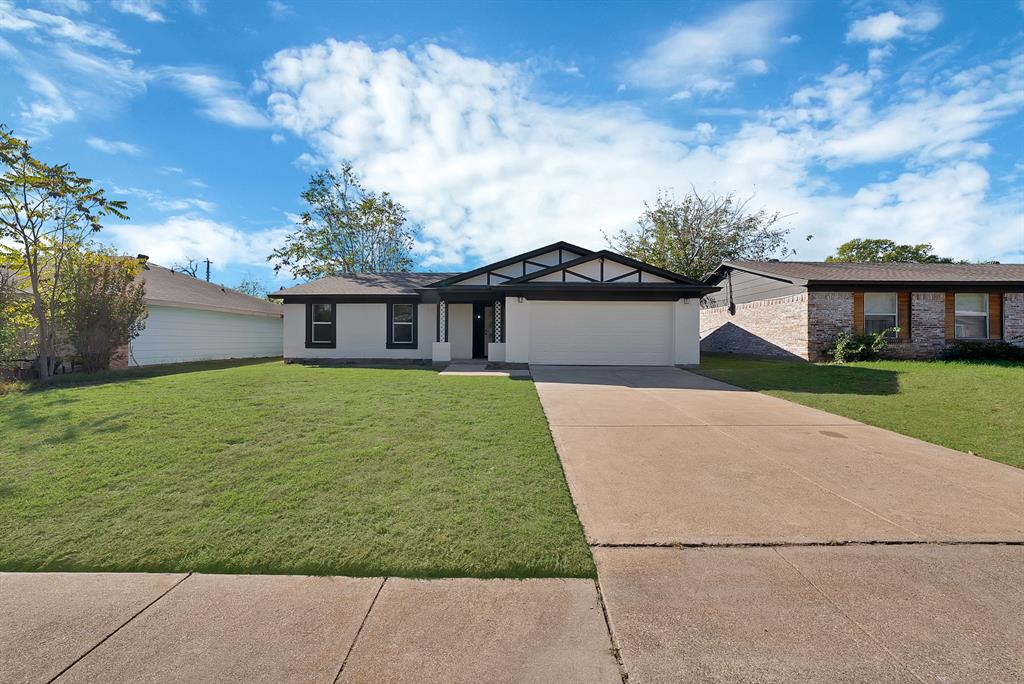 858 Lexington Drive