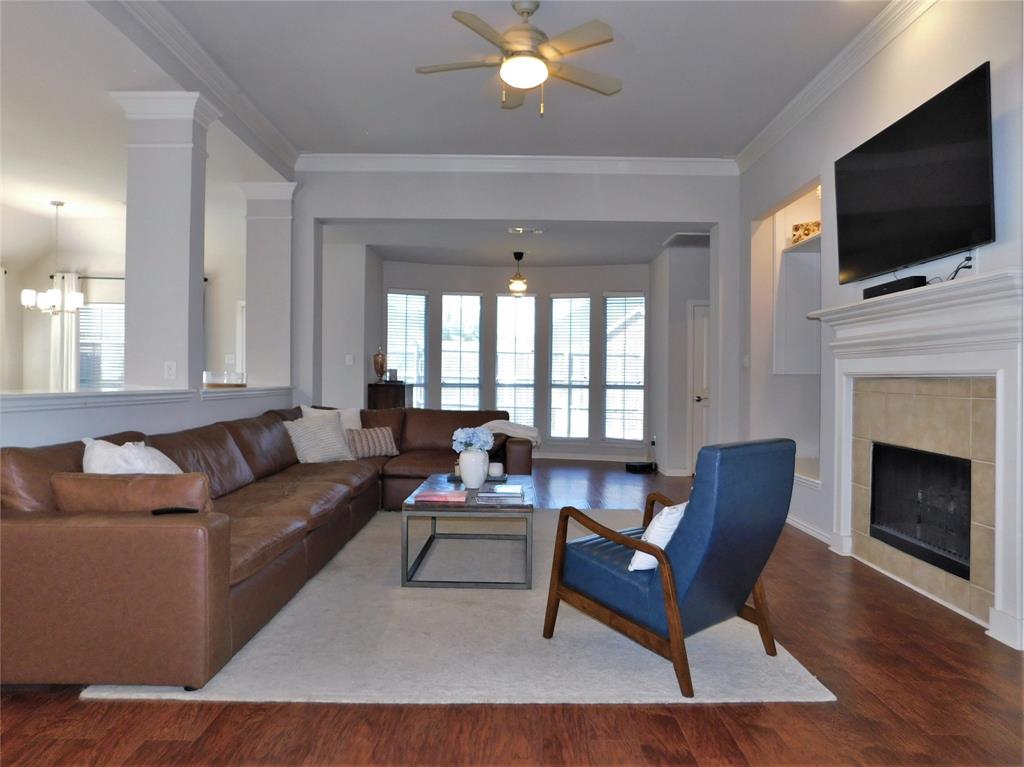 The Woods At Oakmont Ph 2 - Residential Lease