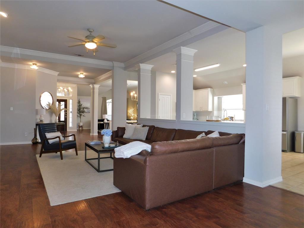 The Woods At Oakmont Ph 2 - Residential Lease