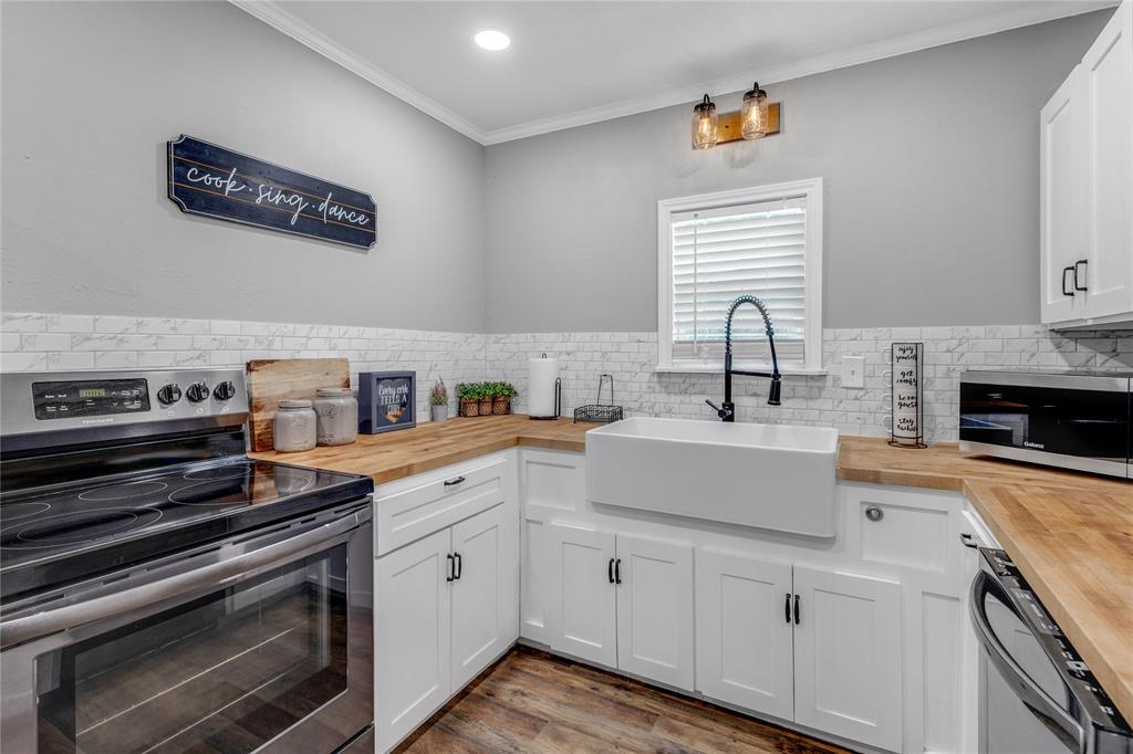 Woodlake Estates - Residential