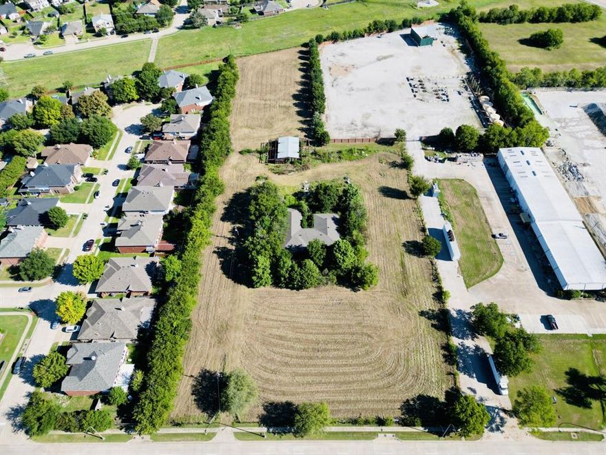 4.253 ACRE Tract available at the NEC of Southeast Pkwy and New York Ave. Zoned PD23-11, Allowing for 19 single-family detached lots with conceptual plans already in place. 
Strategically located near schools, shopping, and Tarrant County College.