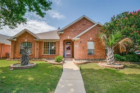 2953 Cheshire Way Grand Prairie TX 75052