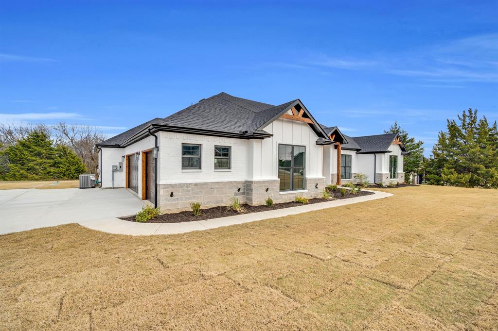 Thunder Ridge - Residential