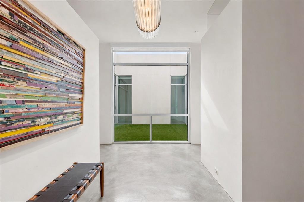 3740 Holland Avenue 3B