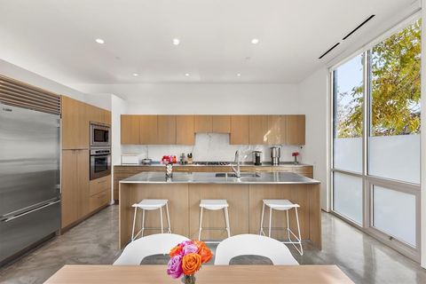 3740 Holland Avenue 3B Dallas TX 75219