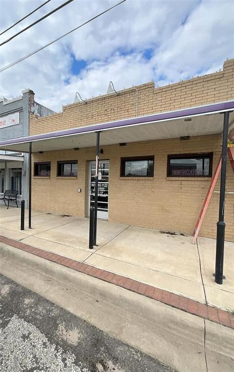 115 N Houston Street Edgewood TX 75117
