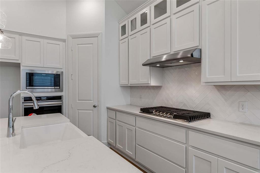 Gateway Village - The Reserve - Residential