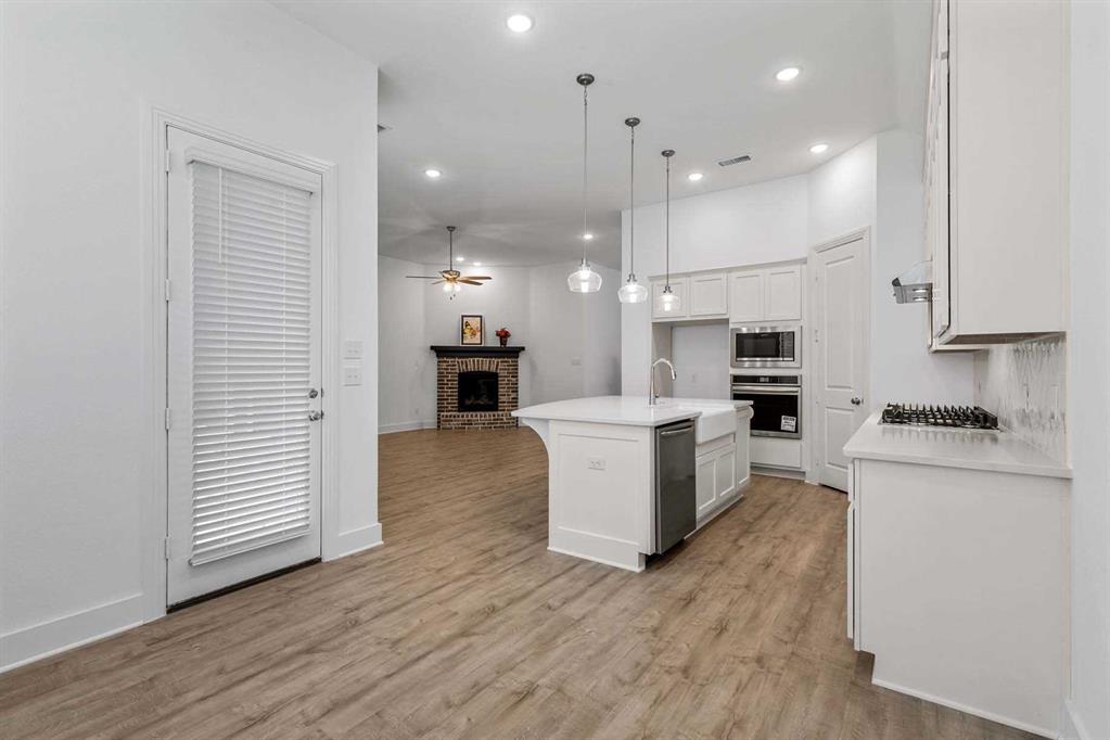 Gateway Village - The Reserve - Residential