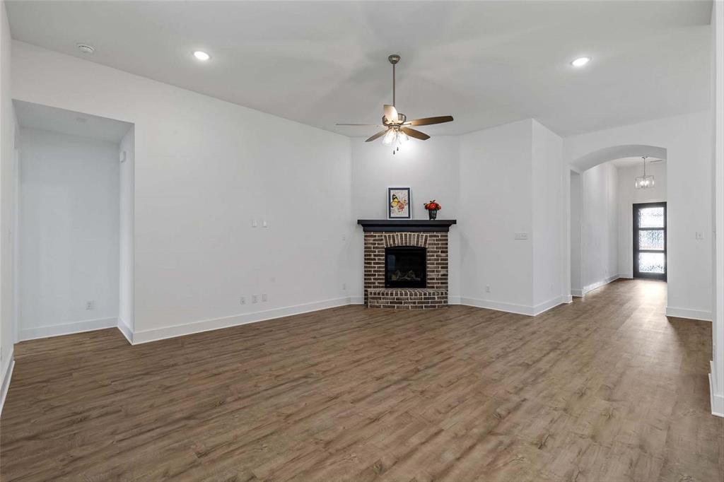 Gateway Village - The Reserve - Residential