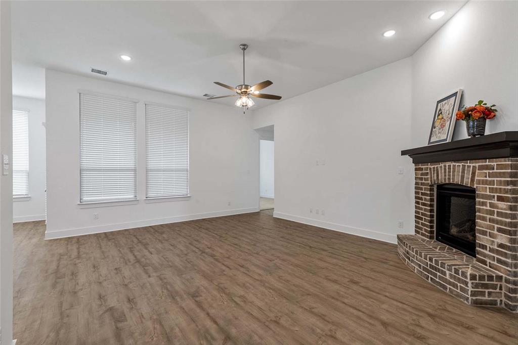 Gateway Village - The Reserve - Residential