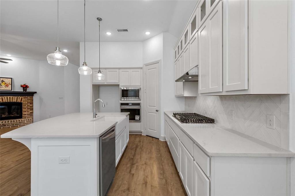 Gateway Village - The Reserve - Residential