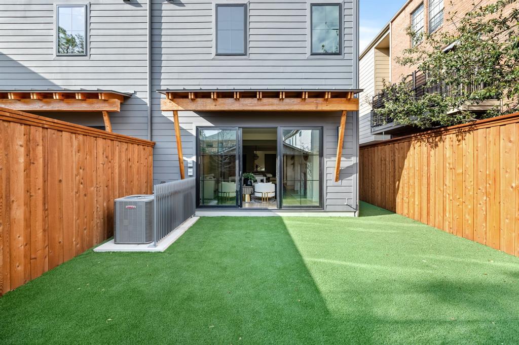 North Oak Lawn - Residential