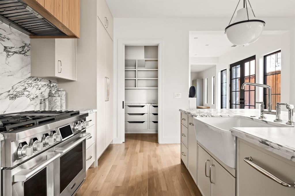 North Oak Lawn - Residential