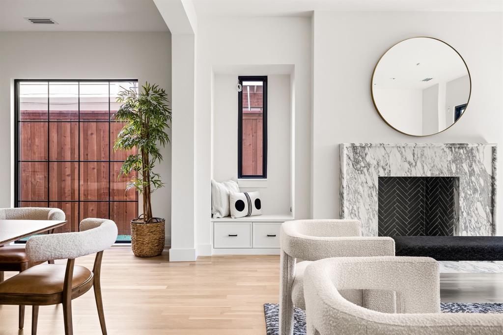 North Oak Lawn - Residential