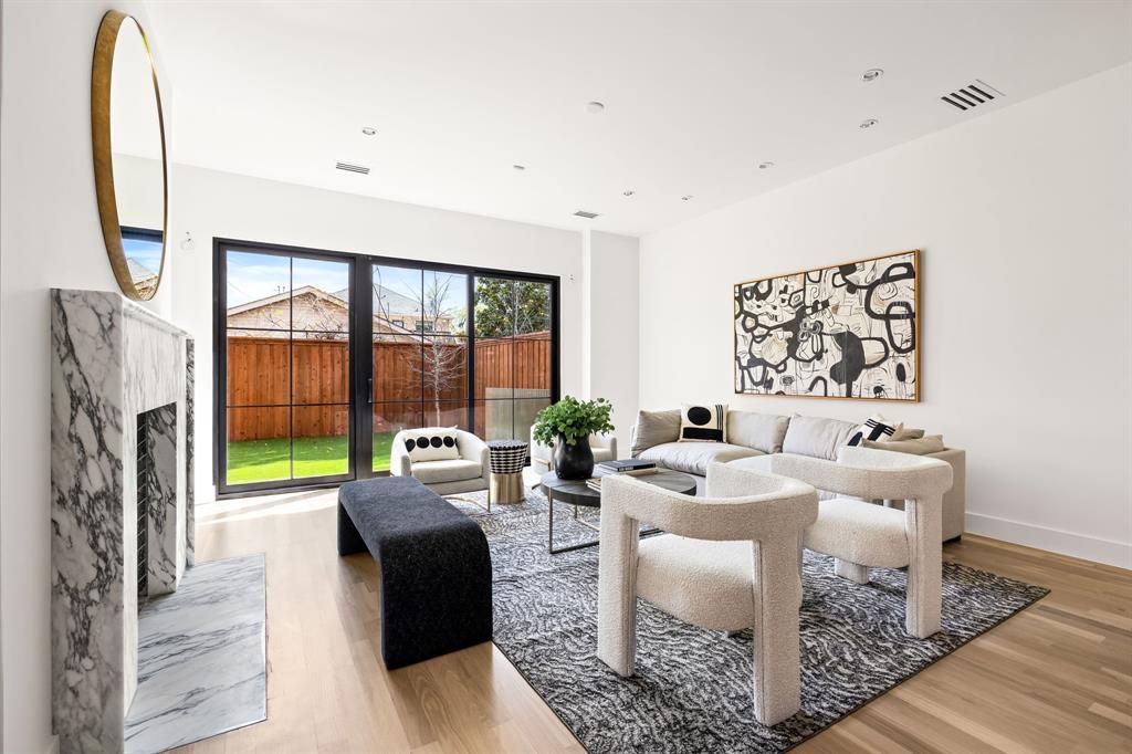 North Oak Lawn - Residential