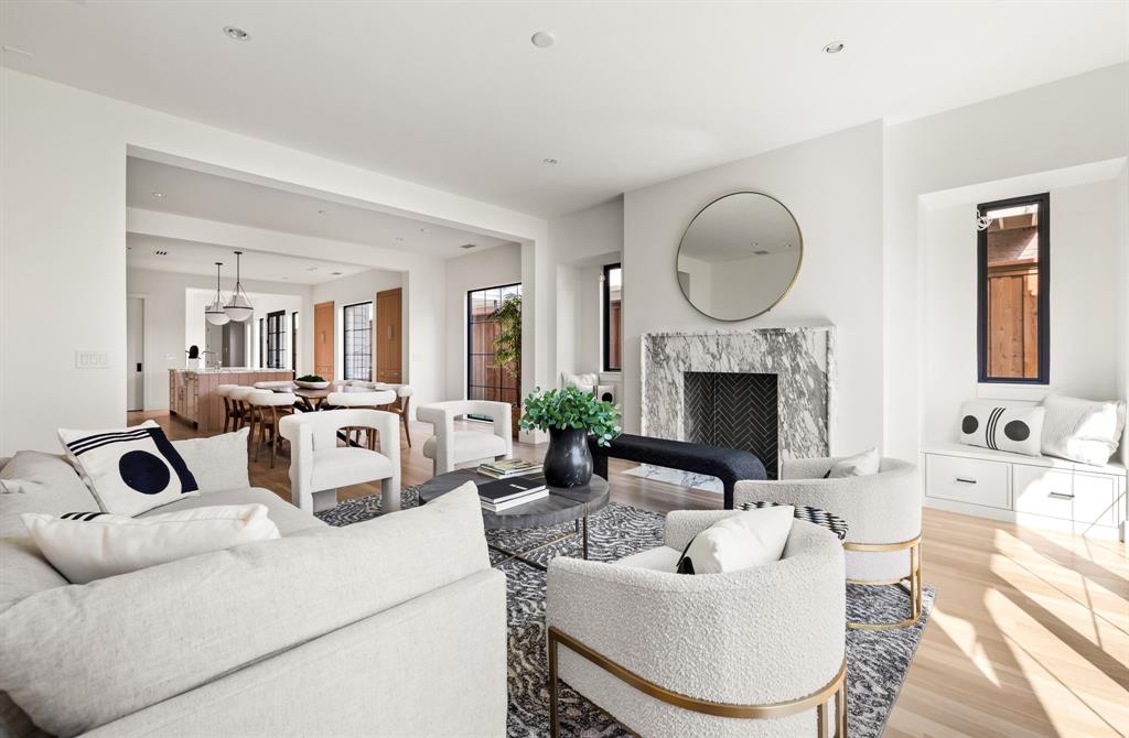 North Oak Lawn - Residential