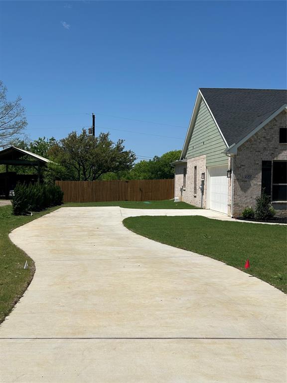 5533 Woodland Hills Drive