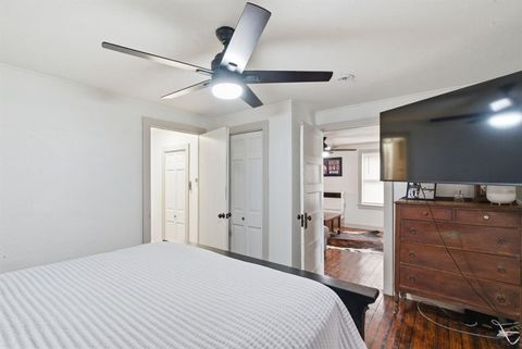 Tiny photo for 320 N Park Street, Dublin, TX 76446 (MLS # 21199478)