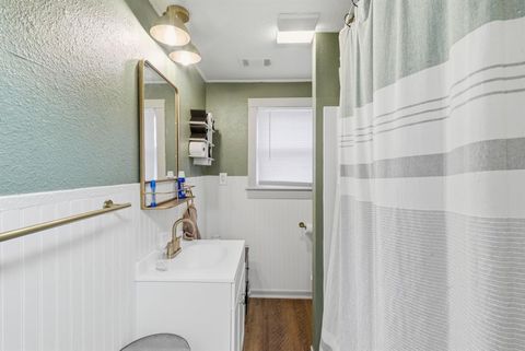 Tiny photo for 320 N Park Street, Dublin, TX 76446 (MLS # 21199478)