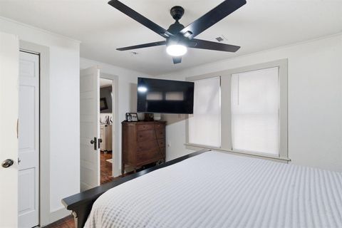 Tiny photo for 320 N Park Street, Dublin, TX 76446 (MLS # 21199478)