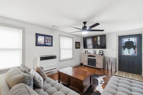 Tiny photo for 320 N Park Street, Dublin, TX 76446 (MLS # 21199478)