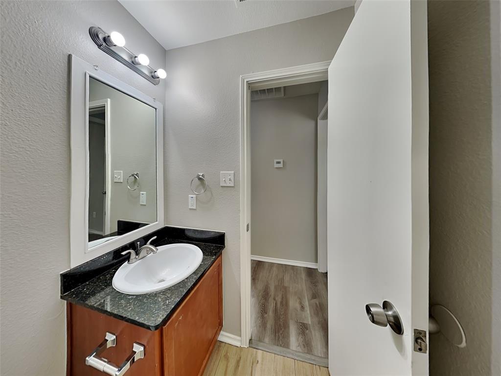 Sandyland Estates - Residential Lease