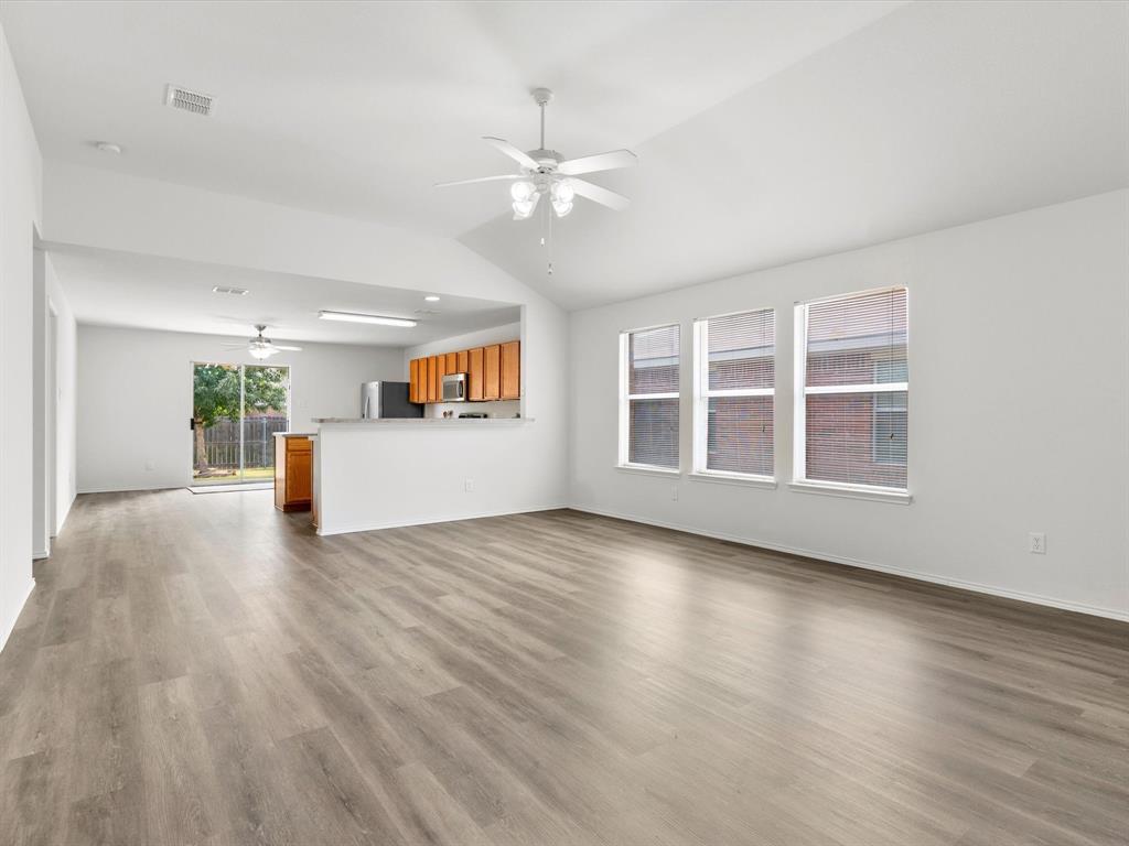 9404 Sundial Drive