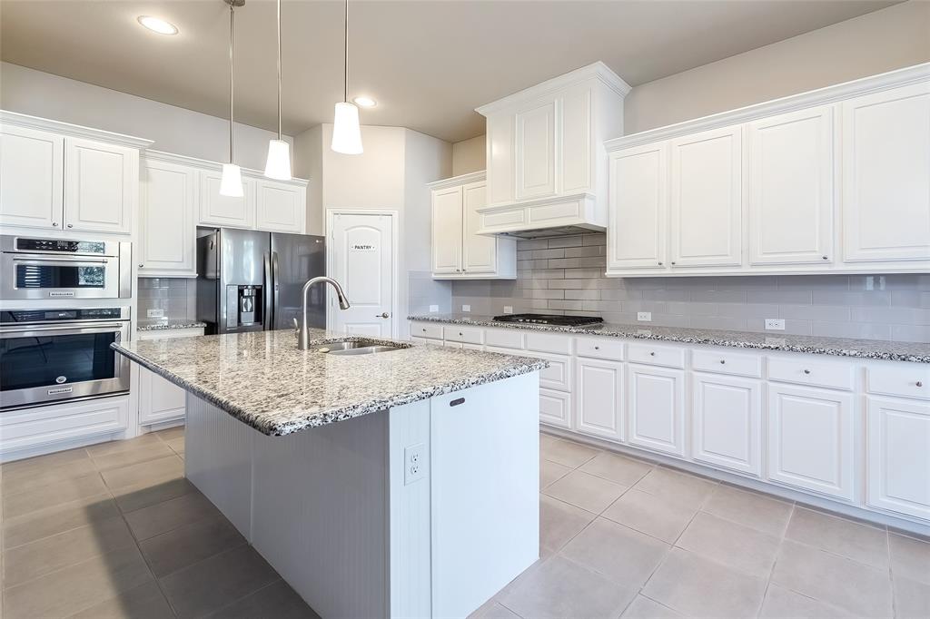 STONE HOLLOW ADDITION PHASE SIX (CMC) - Residential Lease