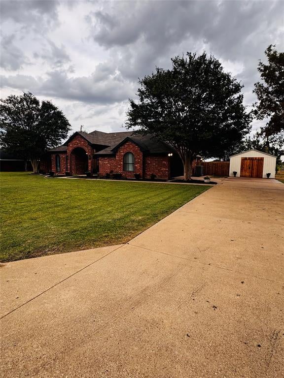 709 Hollingsworth Lane