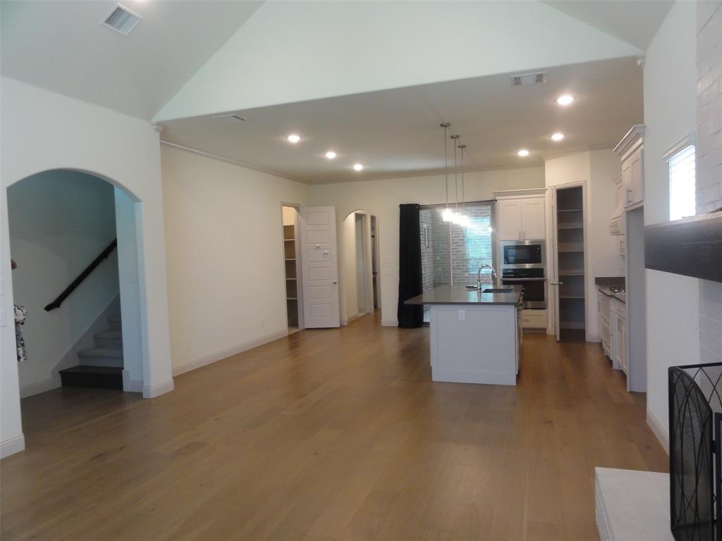2633 Calloway Creek Drive
