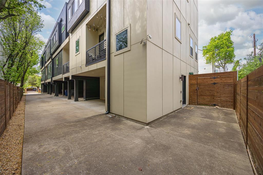 5615 Bryan Parkway Condo - Residential