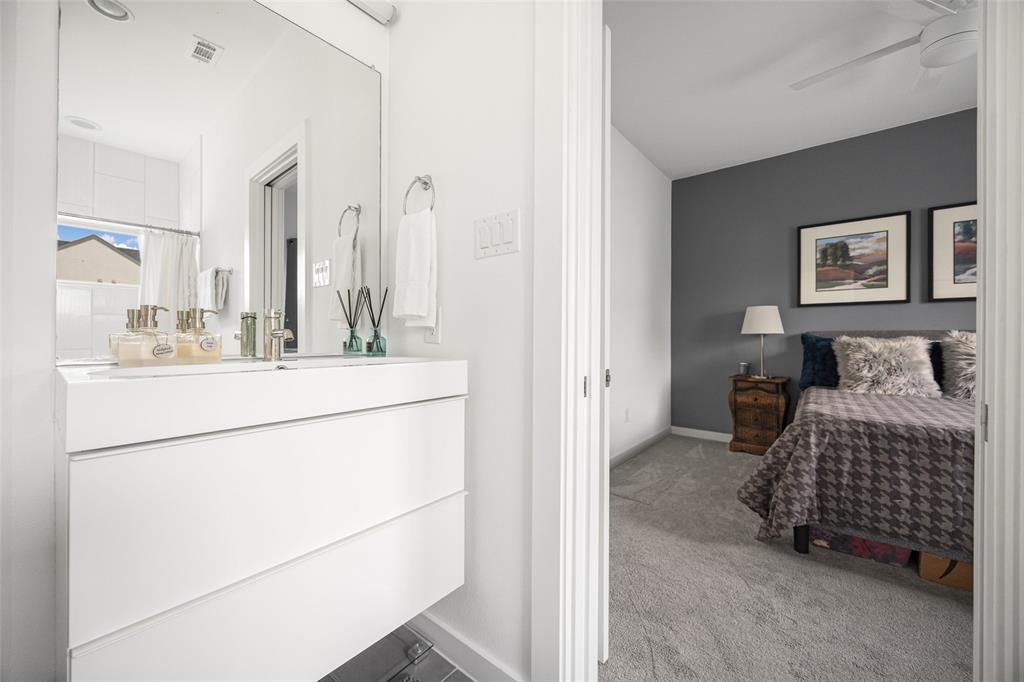 5615 Bryan Parkway Condo - Residential