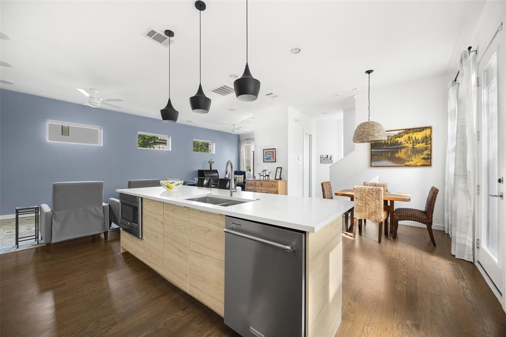 5615 Bryan Parkway Condo - Residential