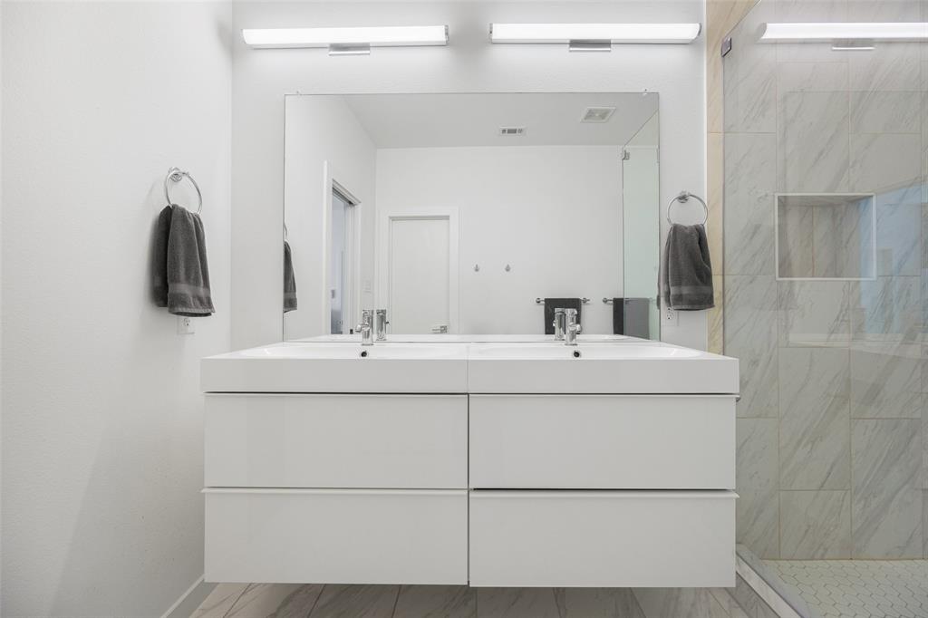 5615 Bryan Parkway Condo - Residential